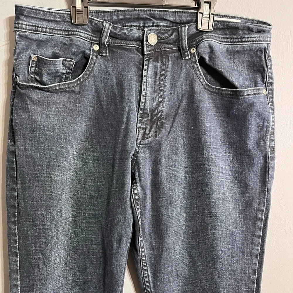 Buffalo David Britton straight leg jeans dark blue 34 waist 30.5 inseam